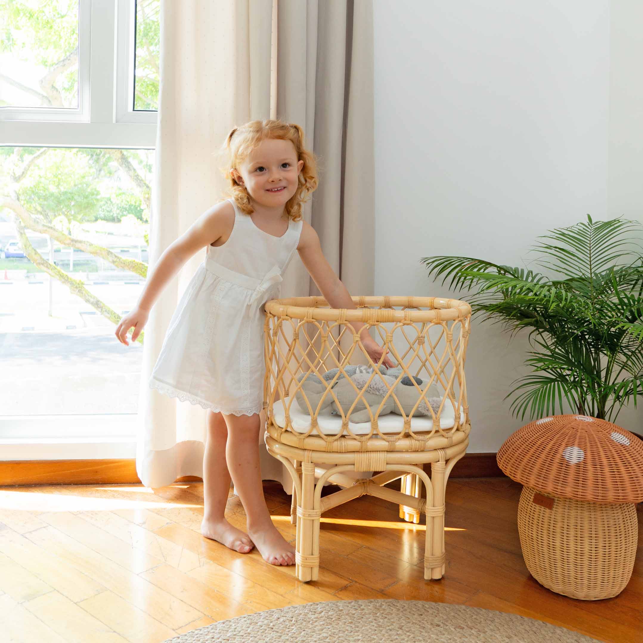 Olivia Doll Bassinet