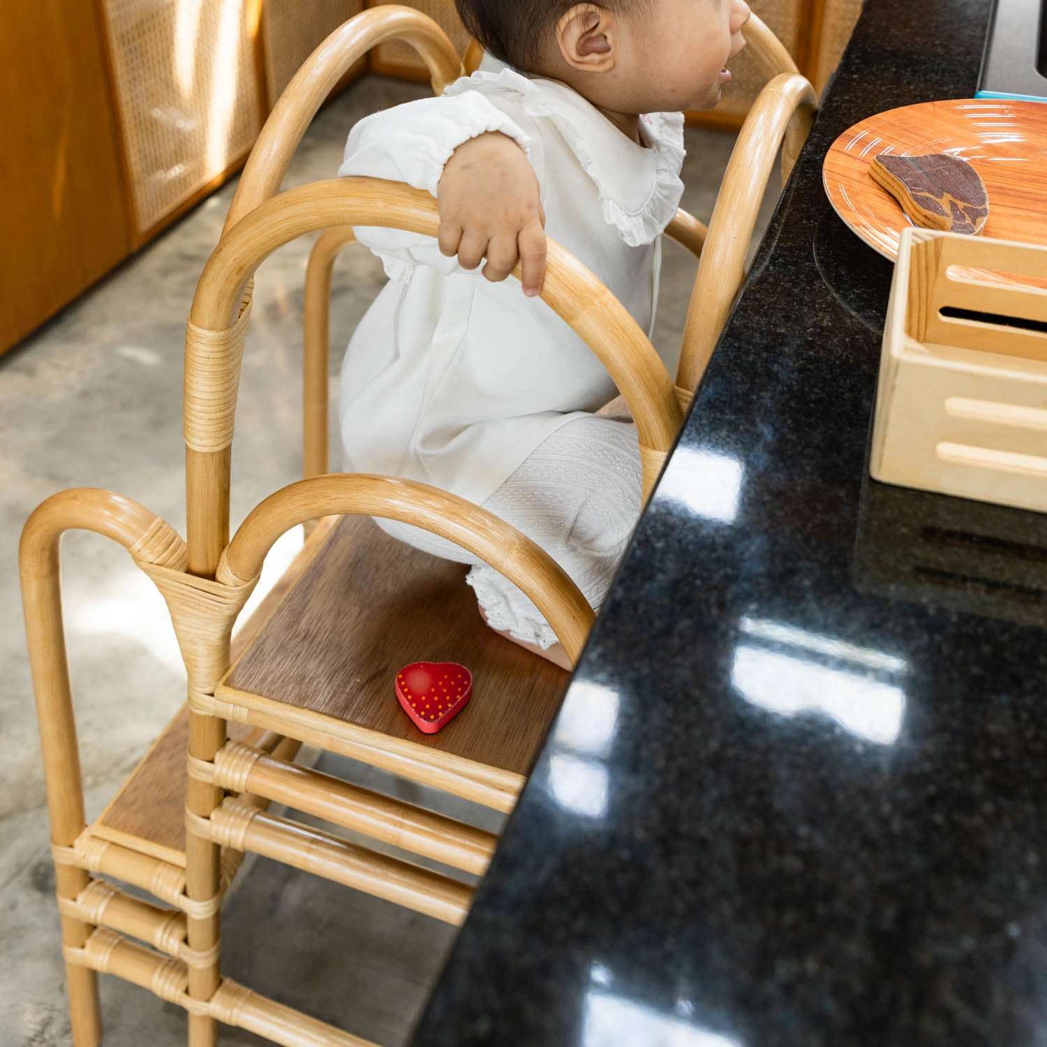 Leon Montessori Learning Tower