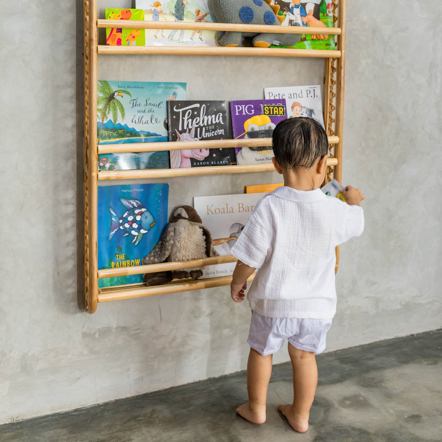 Elsie Montessori Wall Shelf