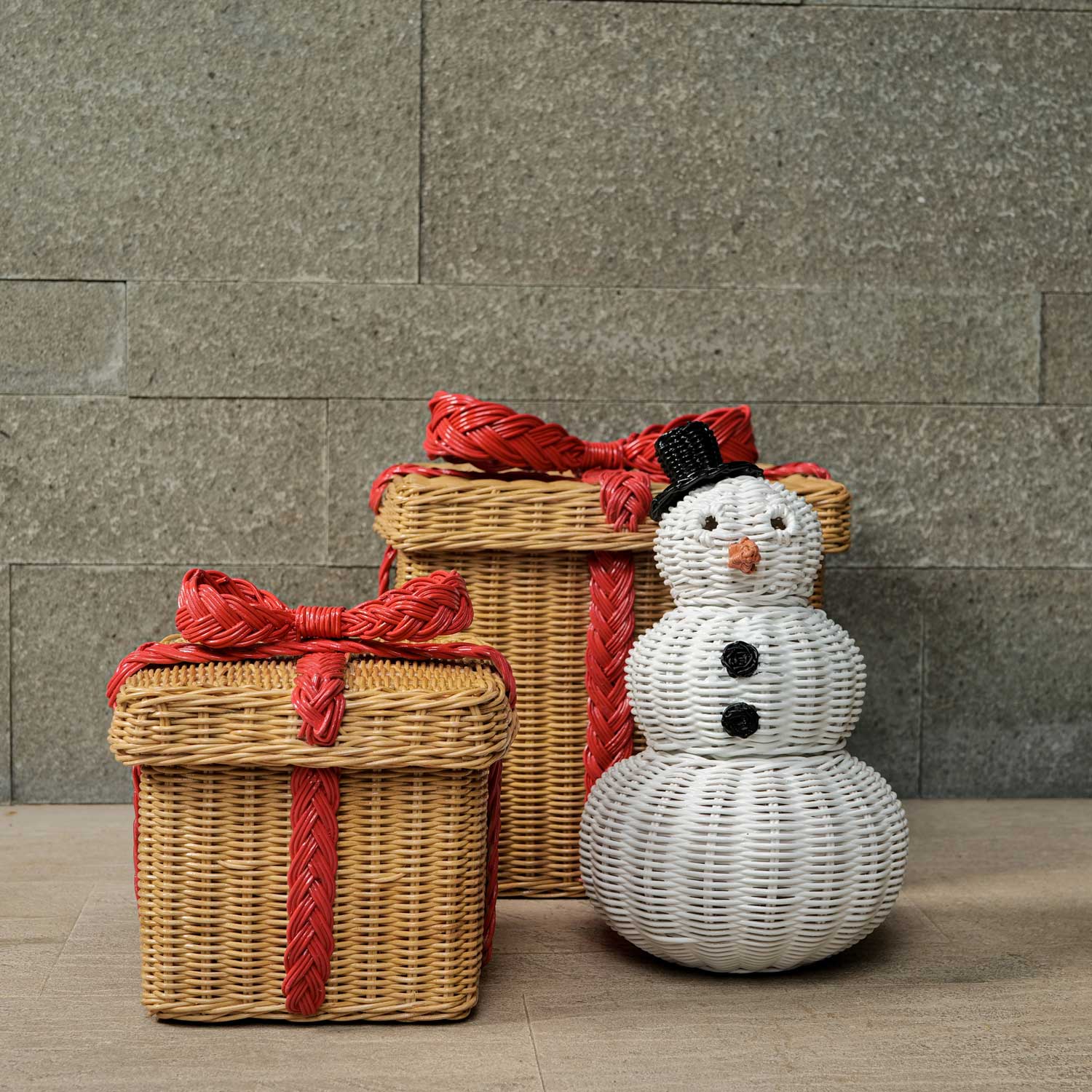 Snowman 3 Tier Rattan Basket