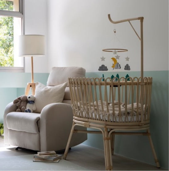 Tempat Tidur Bayi Gerhana