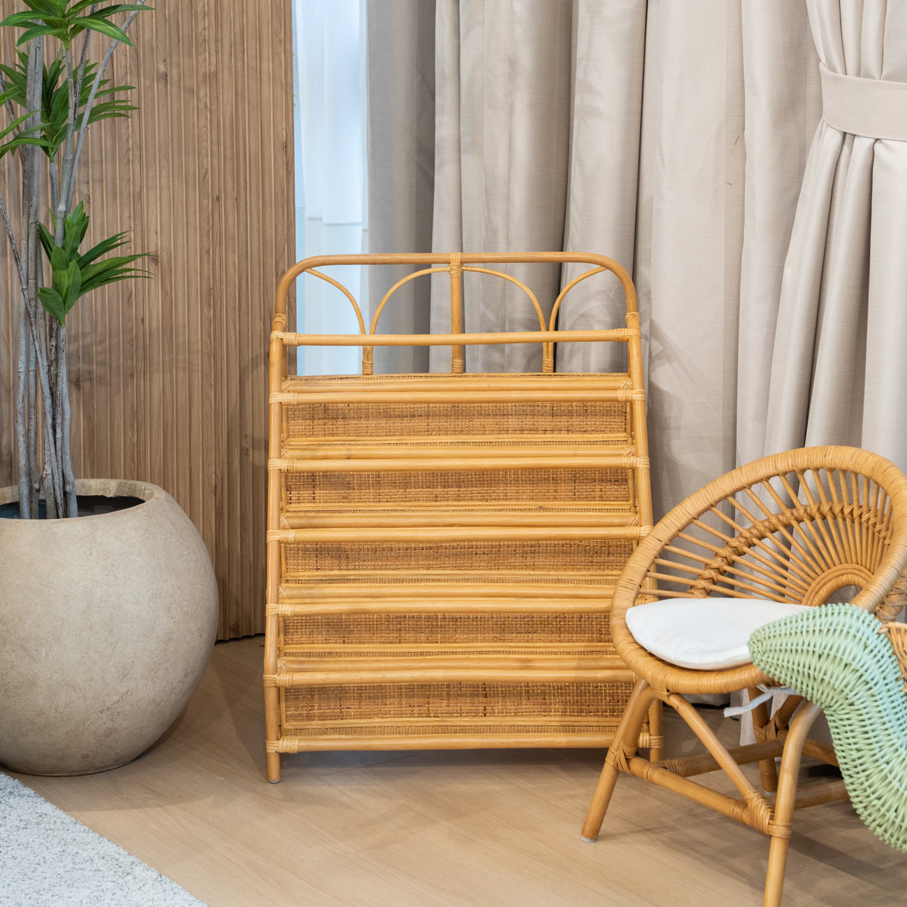 Elena Kids Montessori Bookshelf - Large