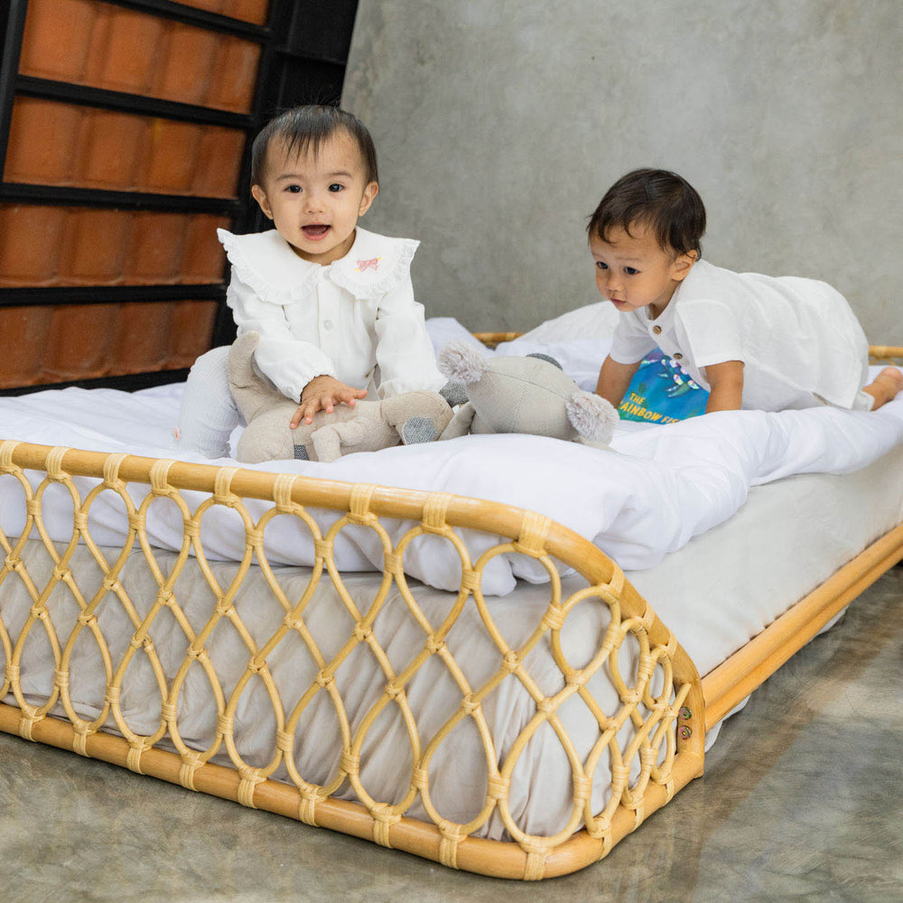 Layla Montessori Floor Bed