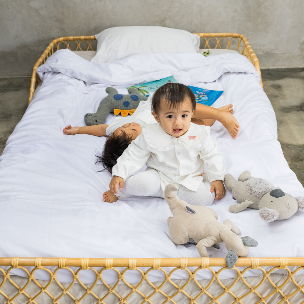 Layla Montessori Floor Bed