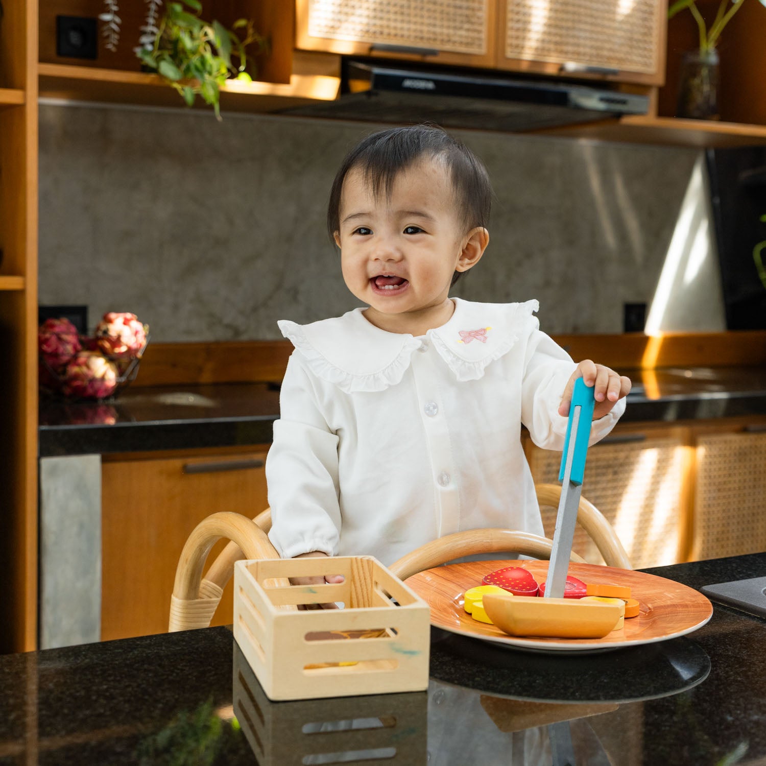 Leon Montessori Learning Tower