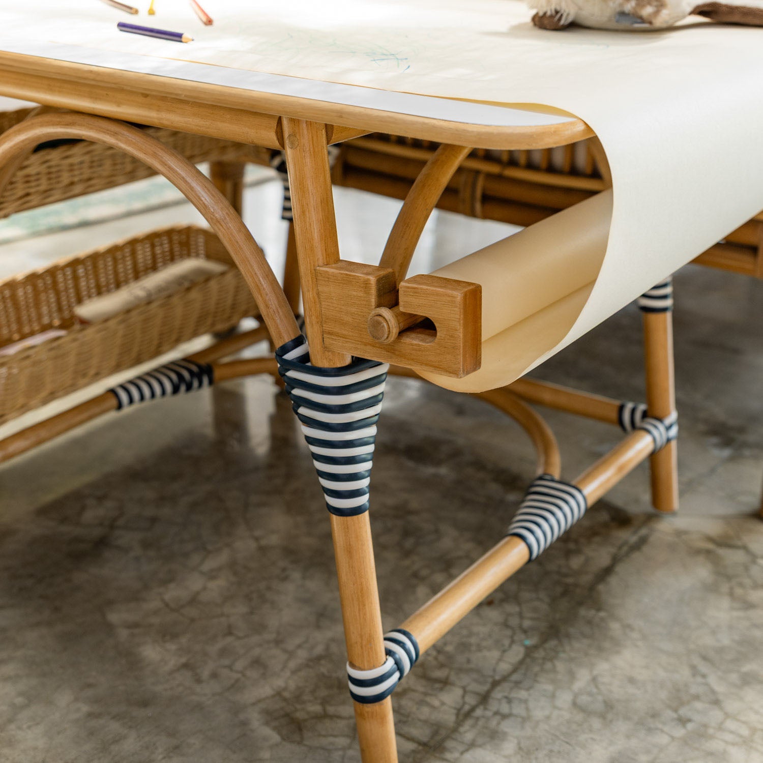 Aulia Kids Study Table