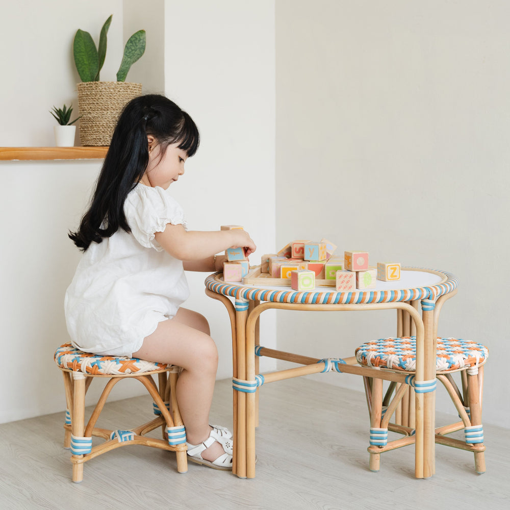 Xander Kids Meja &amp; Set Xander Kids Stools