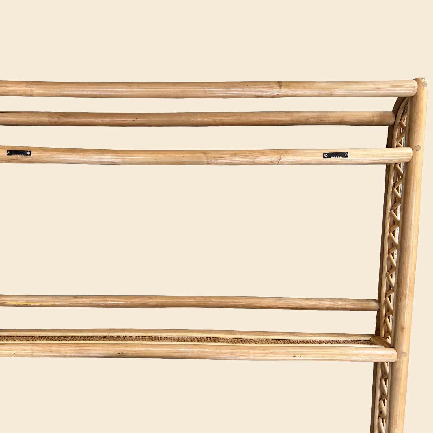 Elsie Montessori Wall Shelf