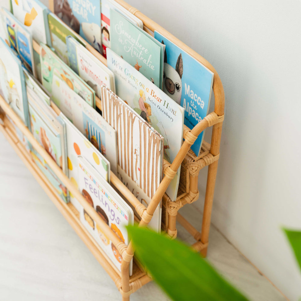 Rak Buku Display Anak Elena