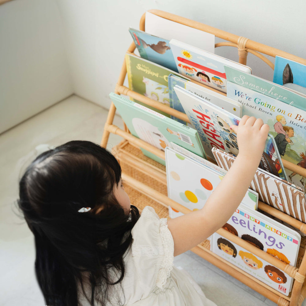 Rak Buku Display Anak Elena